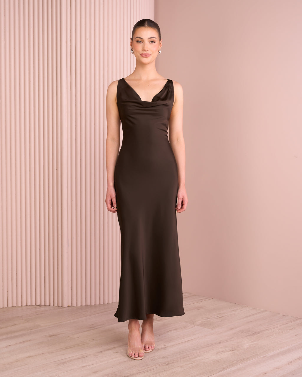 //azzurielle.com/cdn/shop/files/250520_AZZ_ECOM06581_1024x.jpg?v=1765494485