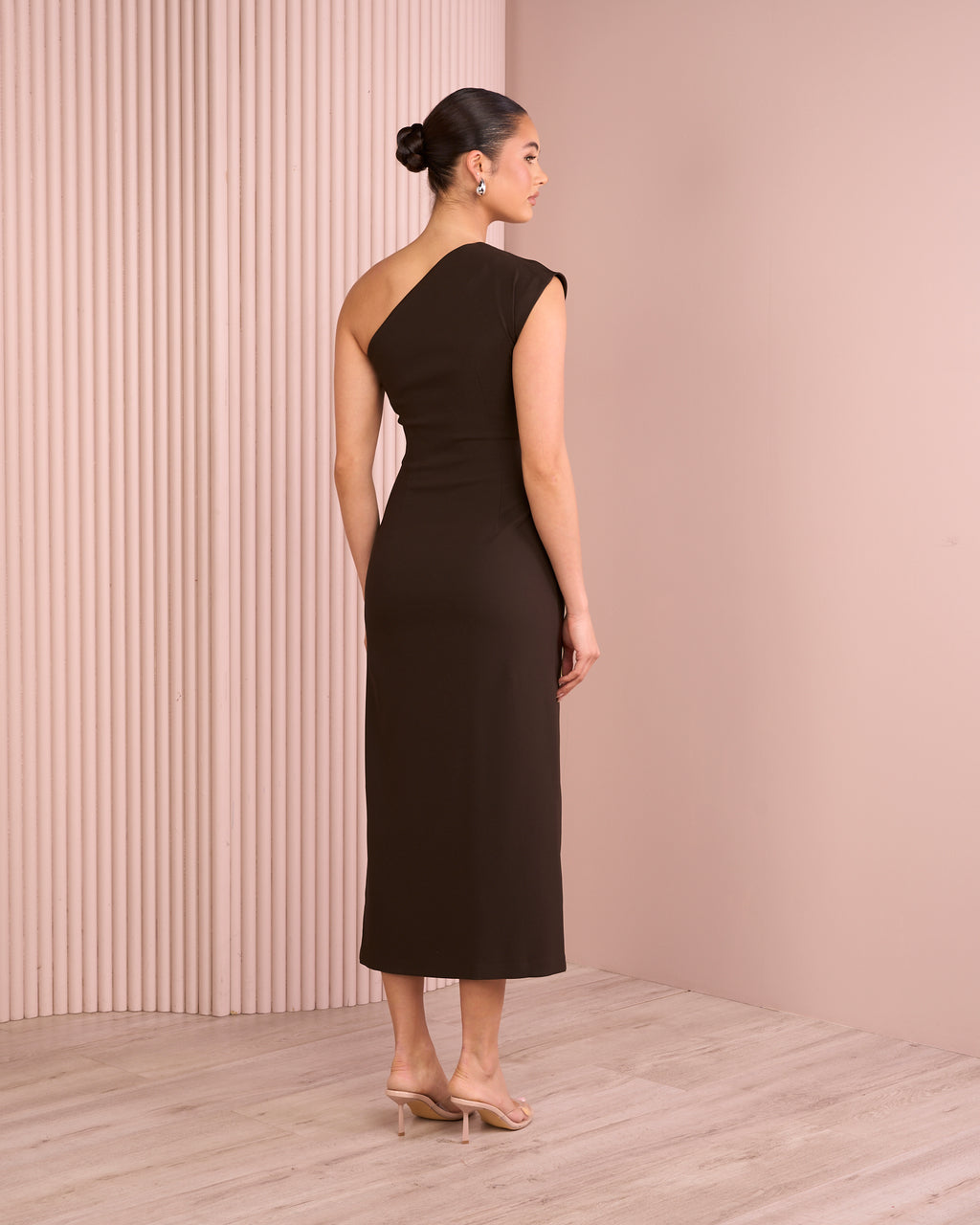 //azzurielle.com/cdn/shop/files/250821_AZZURIELLE_ECOM9424_1024x.jpg?v=1761626121