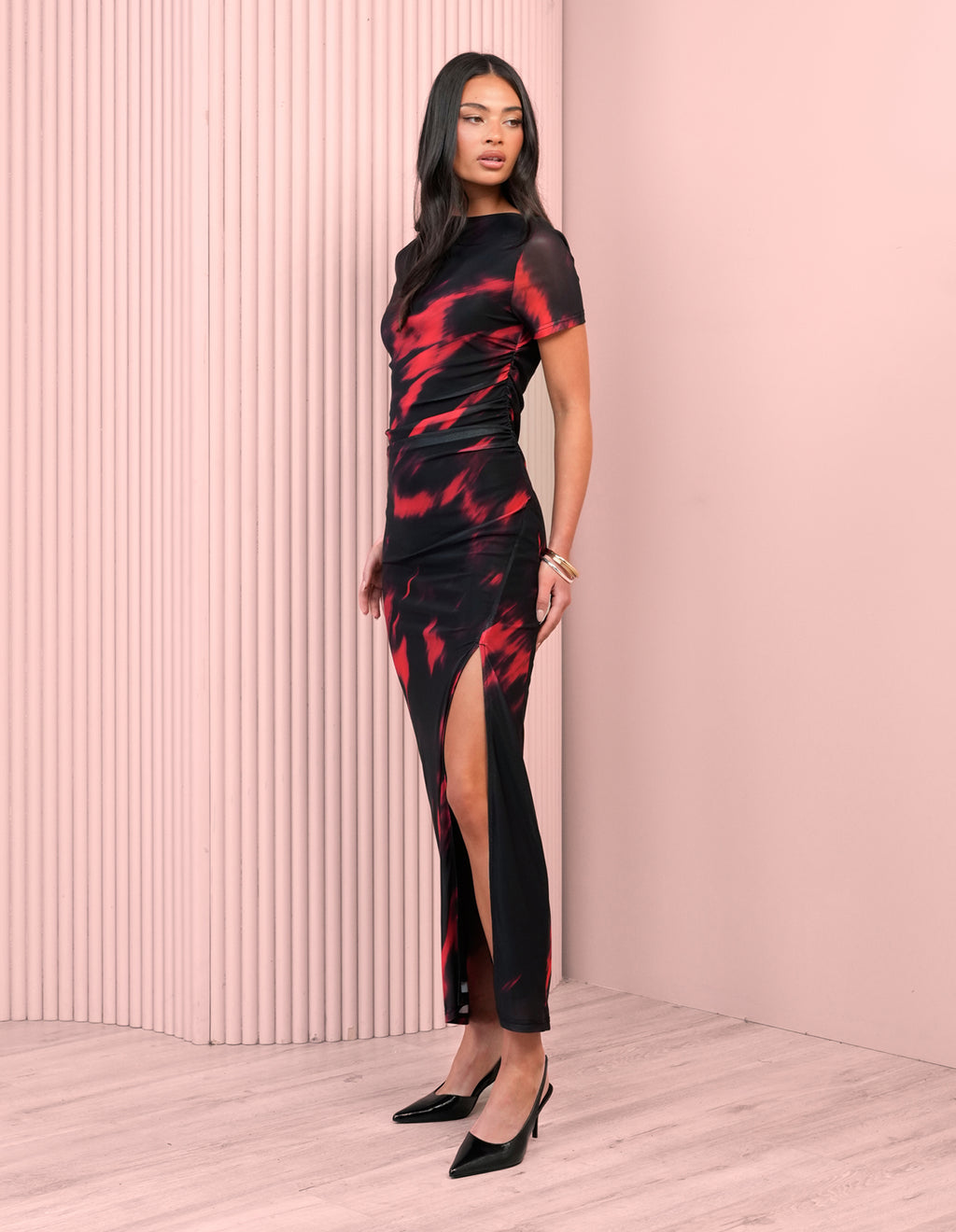 //azzurielle.com/cdn/shop/files/MYER20260914Azzurielle0440_1024x.jpg?v=1790637418