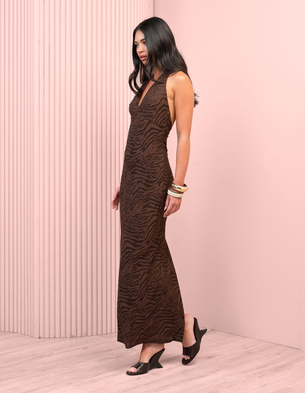 //azzurielle.com/cdn/shop/files/MYER20260914Azzurielle0490_1024x.jpg?v=1790832306