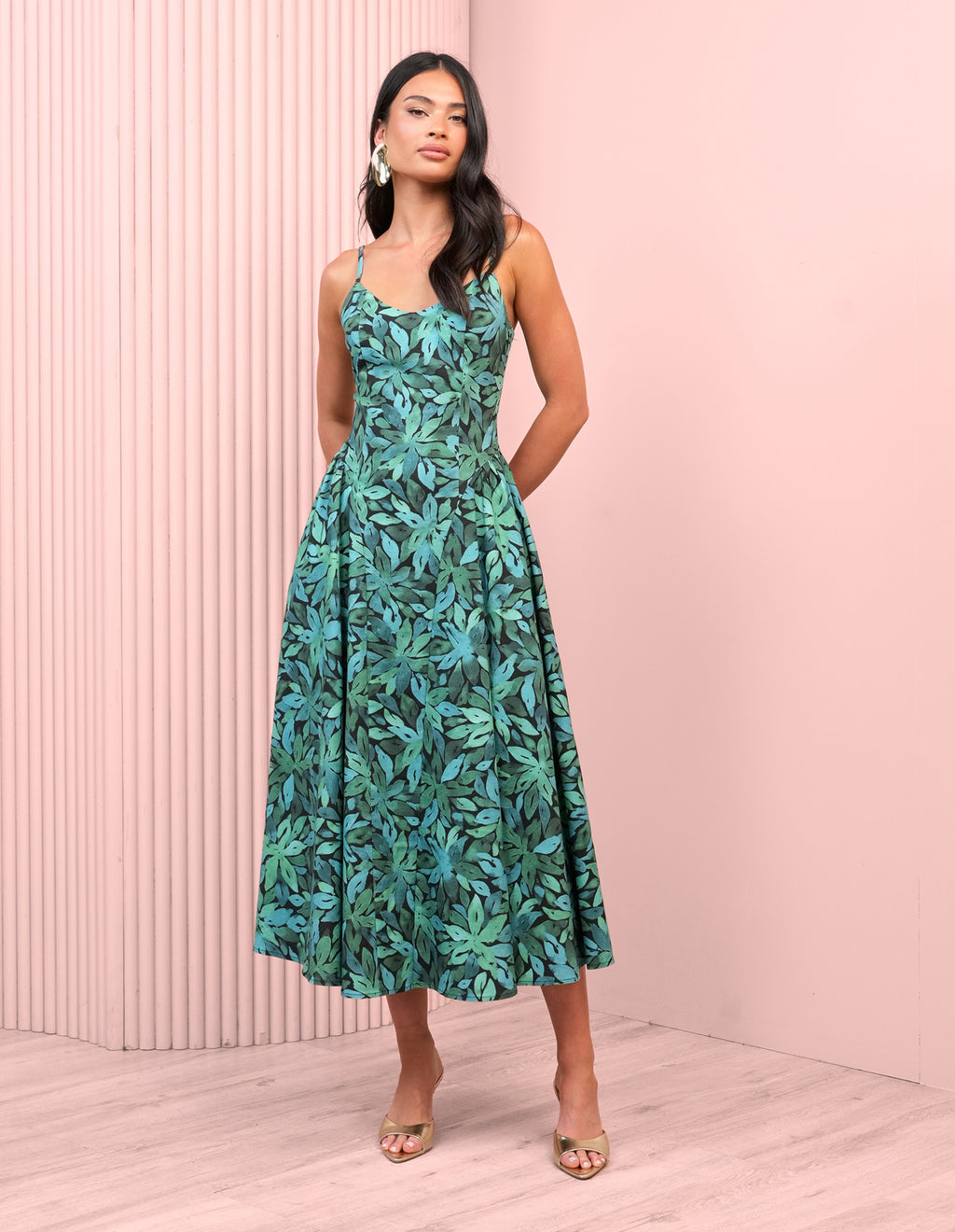 //azzurielle.com/cdn/shop/files/MYER20260914Azzurielle0524A_1024x.jpg?v=1790832144
