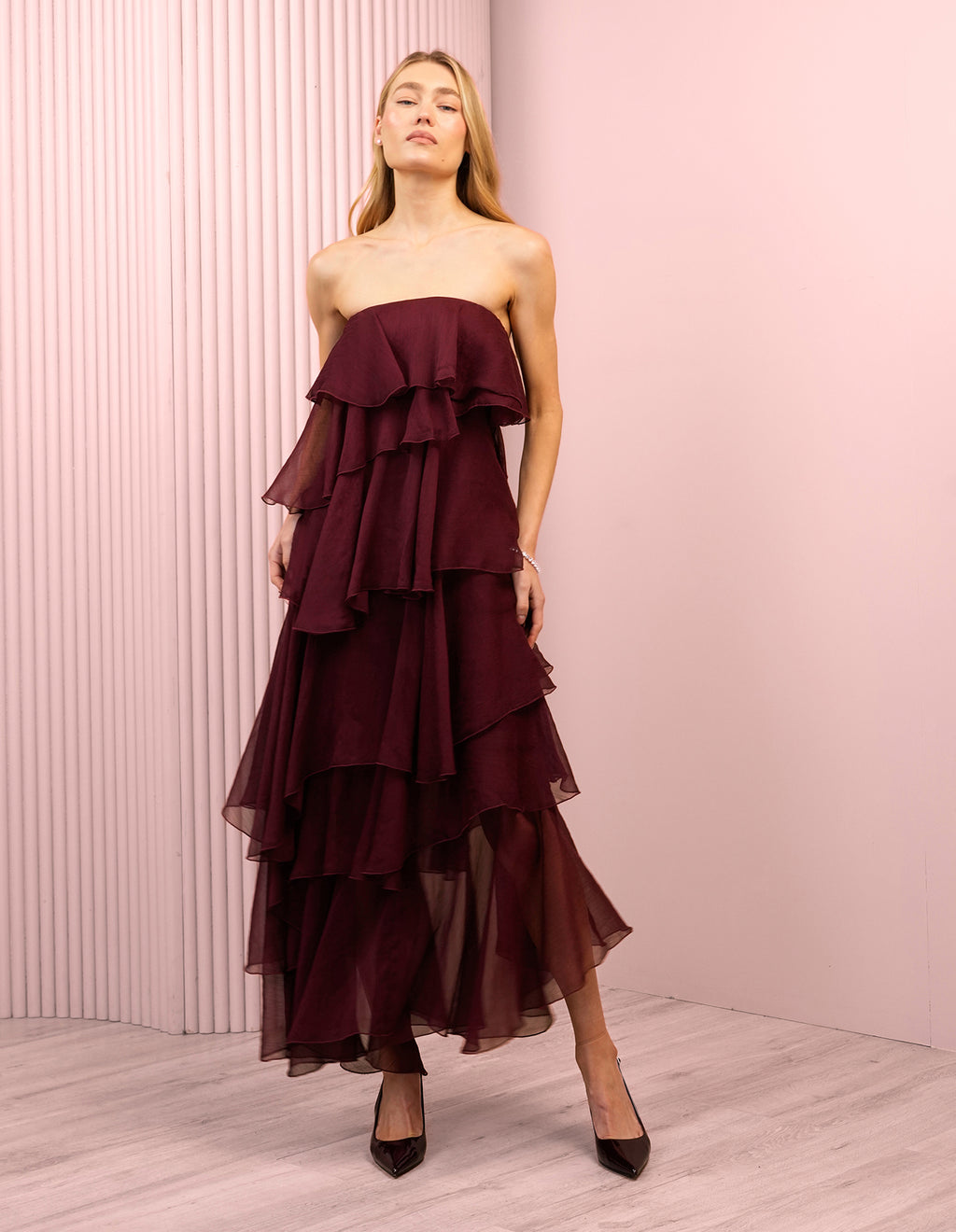 //azzurielle.com/cdn/shop/files/MYER_ARCH_202606176188A_1024x.jpg?v=1788229677