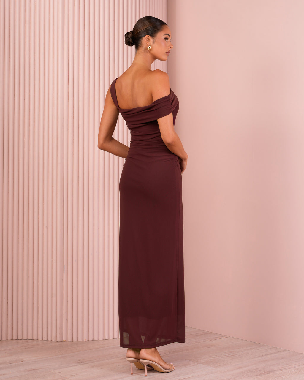 //azzurielle.com/cdn/shop/files/Pilgrim20251114ecom05542_1024x.jpg?v=1774322509