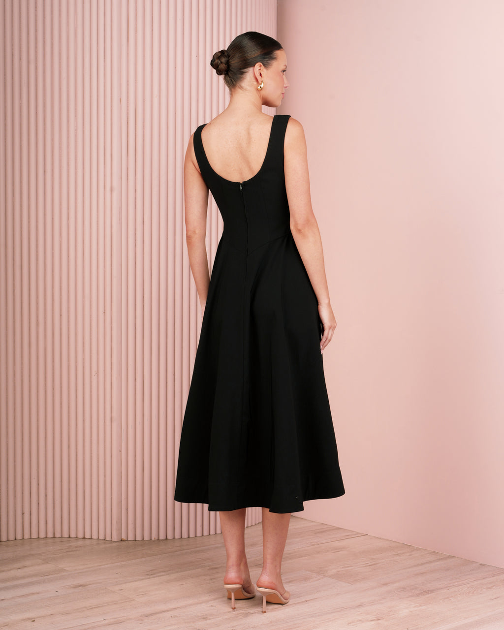 //azzurielle.com/cdn/shop/files/Pilgrim20251114ecom0640_1024x.jpg?v=1767752126