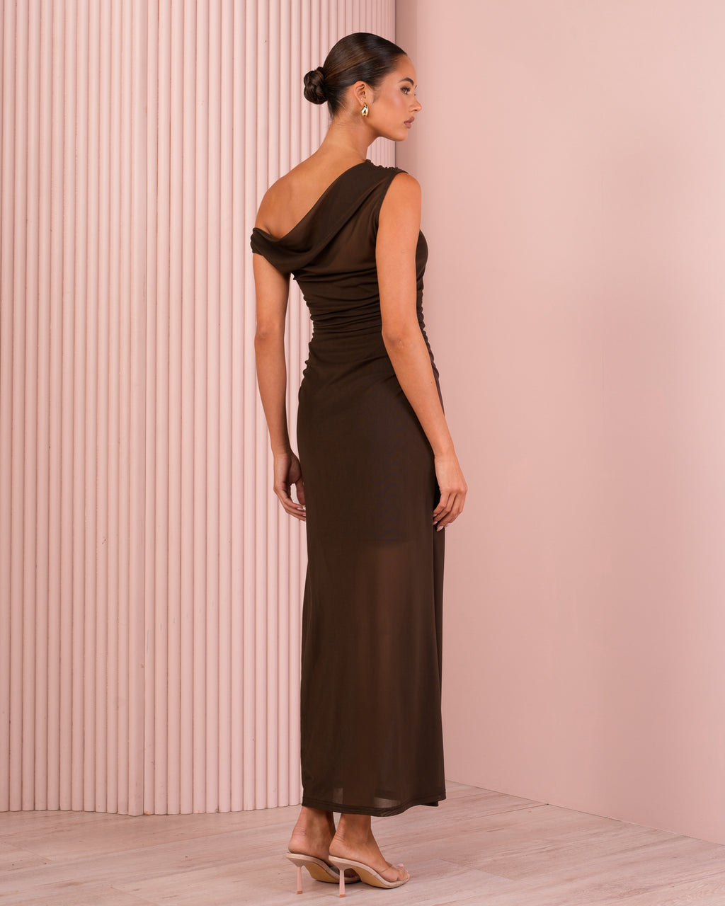 //azzurielle.com/cdn/shop/files/Pilgrim20251114ecom06792_1024x.jpg?v=1774322570