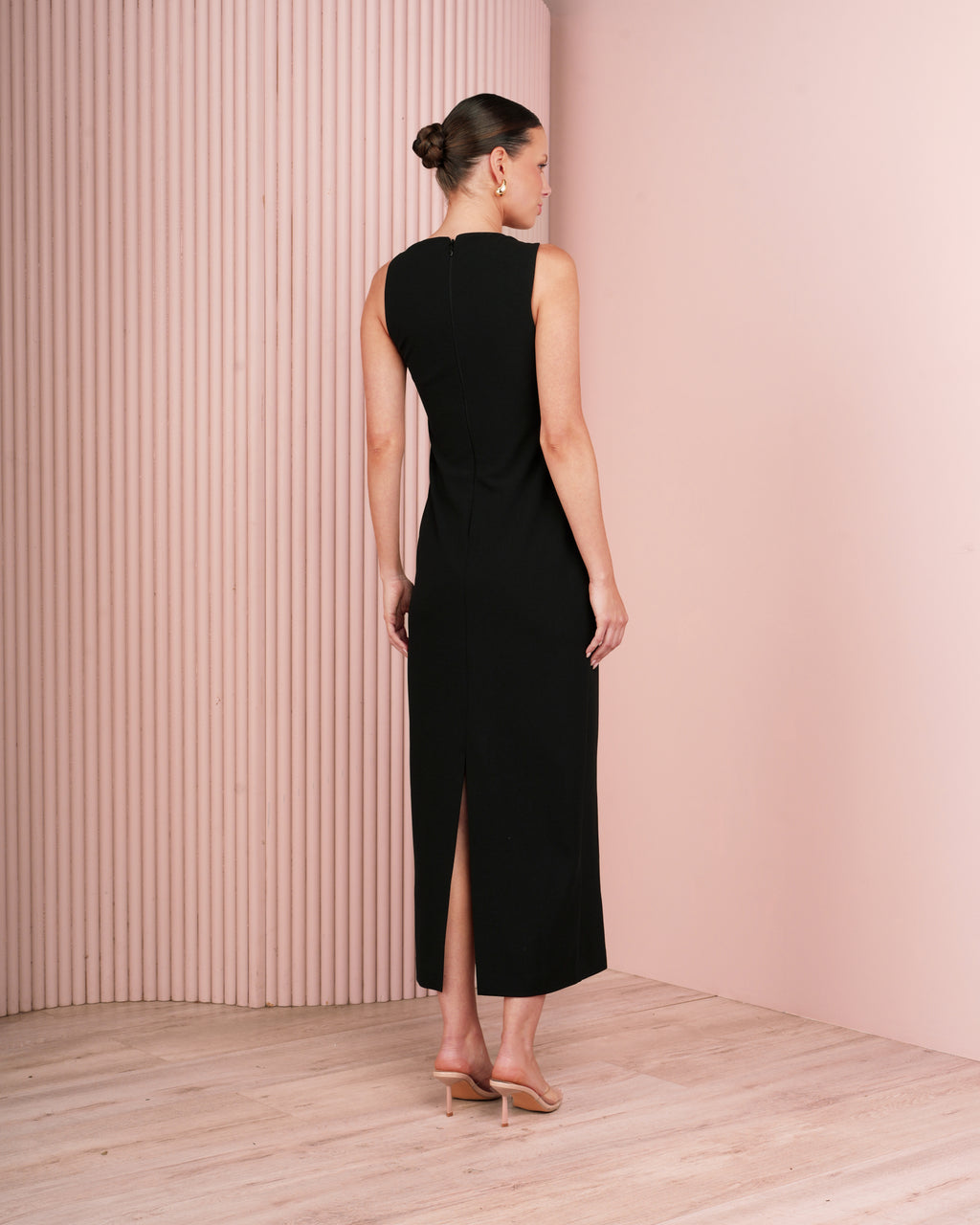 //azzurielle.com/cdn/shop/files/Pilgrim20251114ecom0817_1024x.jpg?v=1767752146